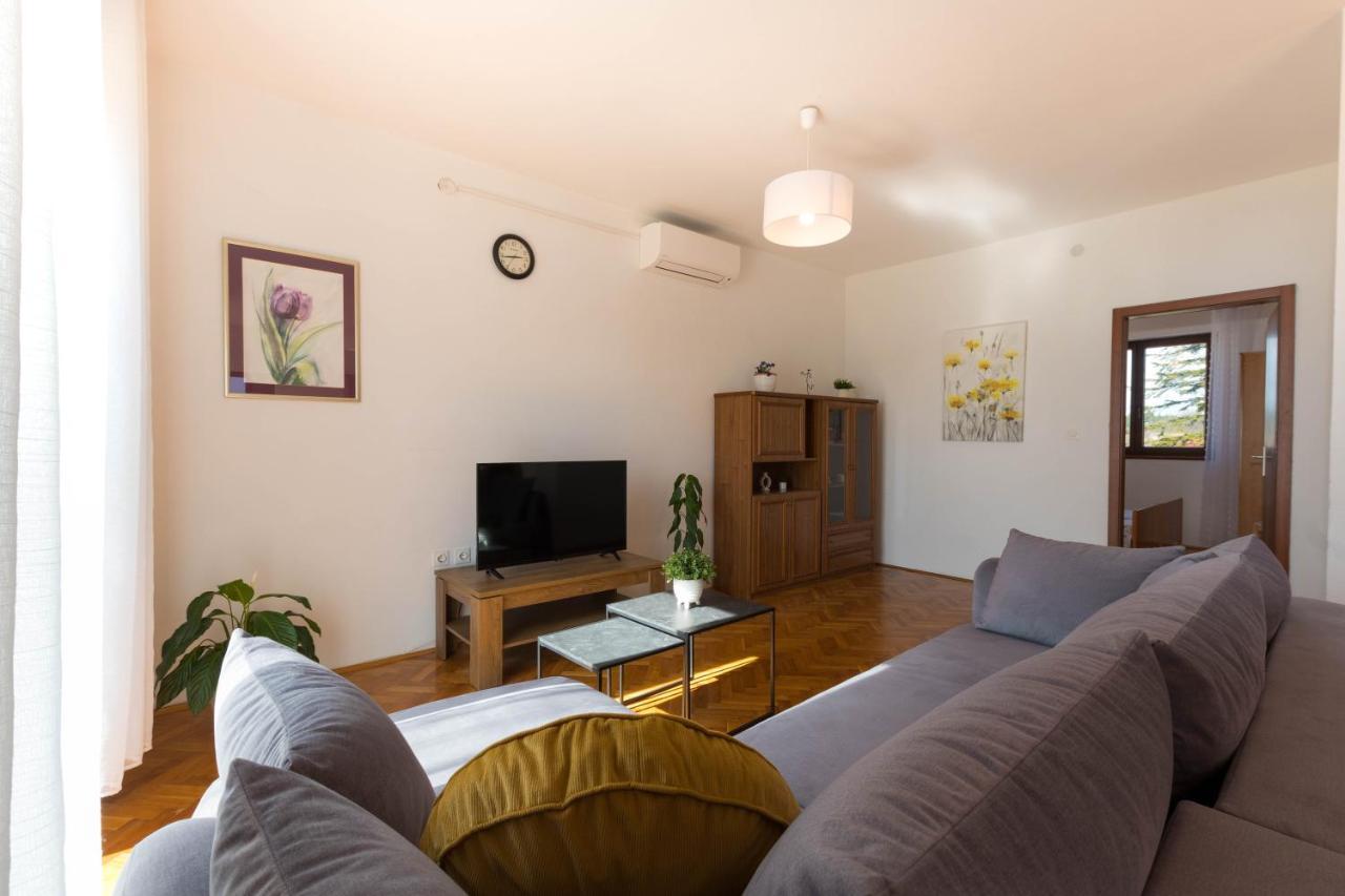 Mia Apartments מדולין מראה חיצוני תמונה